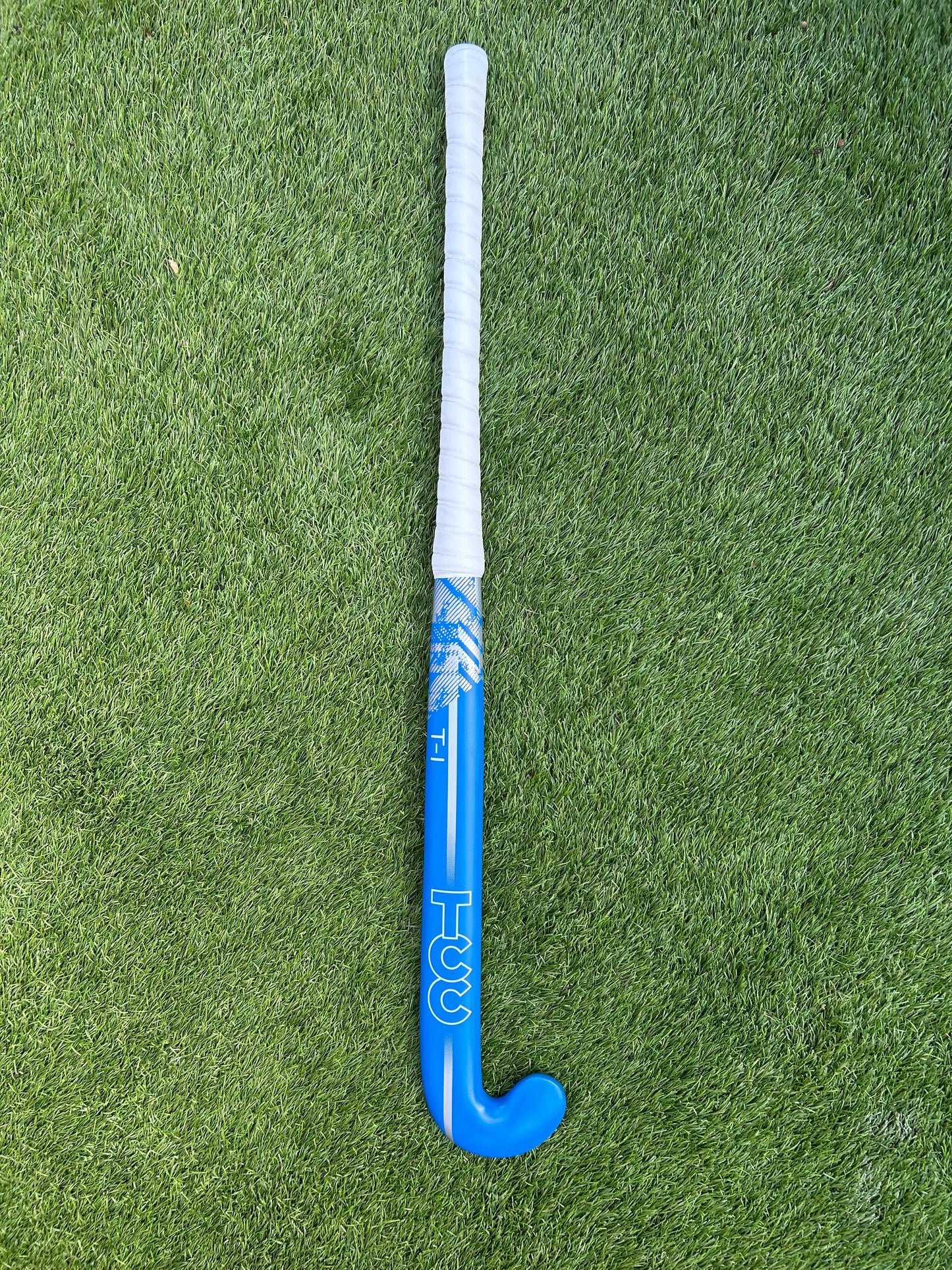 TCC_Blue_and_White_T1_Youth_Hockey_stick_ reverse_of_stick