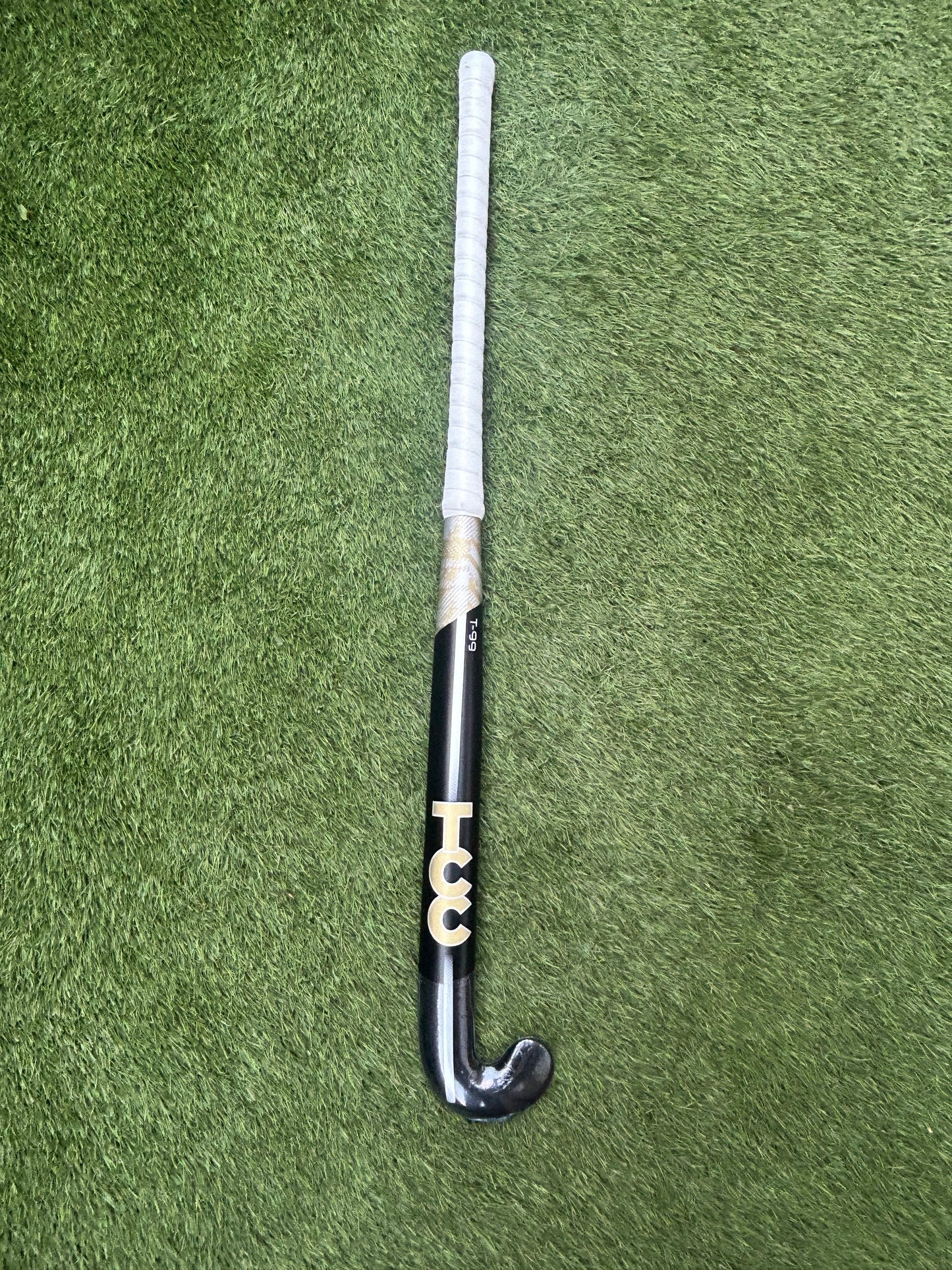 TCC T-99 Limited Edition Stick in Black and Gold reverse of the stick
